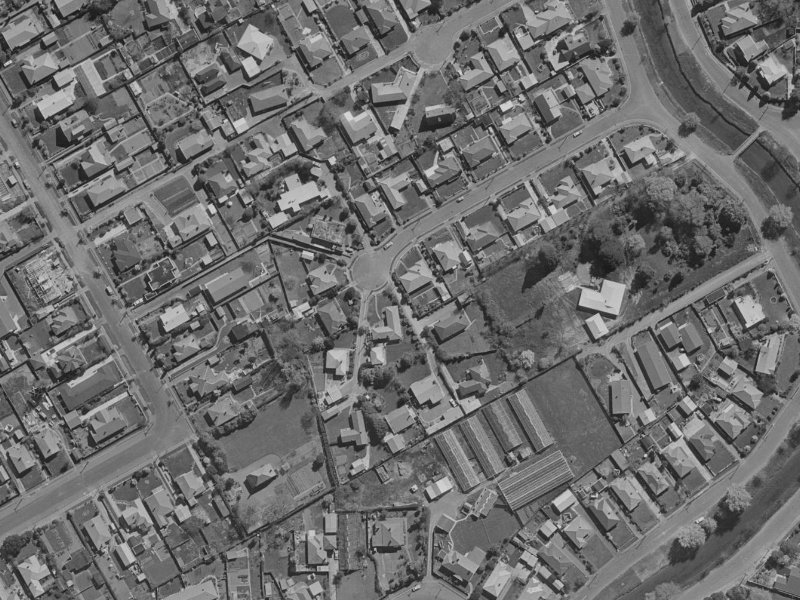 21 Derrett Place from the air, 1970-1974