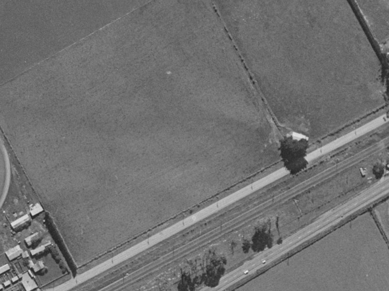 5 Globe Bay Drive from the air, 1970-1974