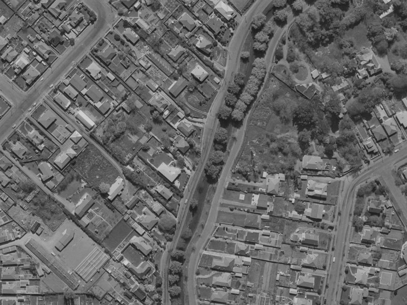 303–307 Eastern Terrace from the air, 1970-1974