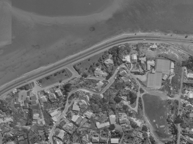 1 The Brae from the air, 1970-1974