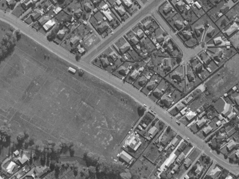 31-27 Domain Terrace from the air, 1970-1974