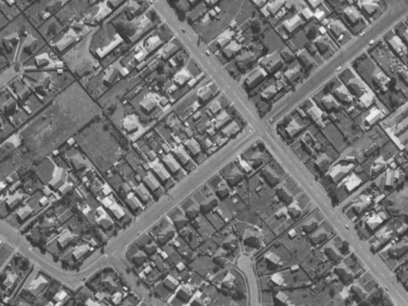 40-22 Cobham Street from the air, 1970-1974