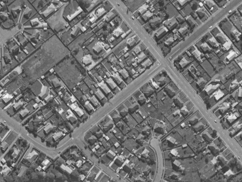 26 Cobham Street from the air, 1970-1974
