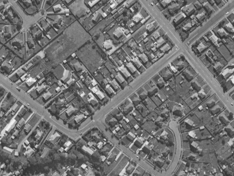 23 Cobham Street from the air, 1970-1974
