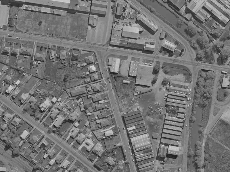 8-10 Tanner Street from the air, 1970-1974