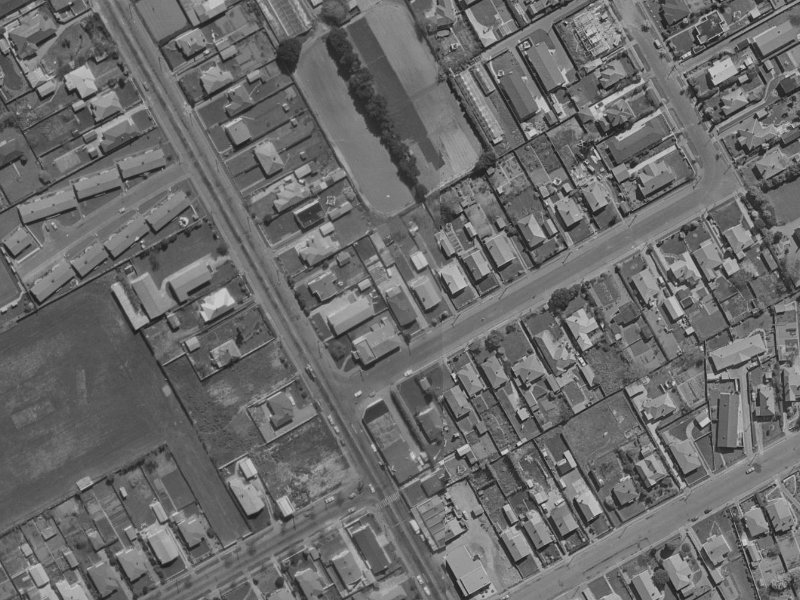 9 Wades Avenue from the air, 1970-1974
