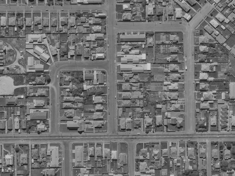 18 Longfellow Street from the air, 1970-1974