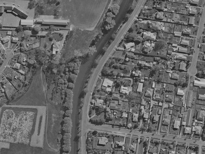 33A 33A from the air, 1970-1974