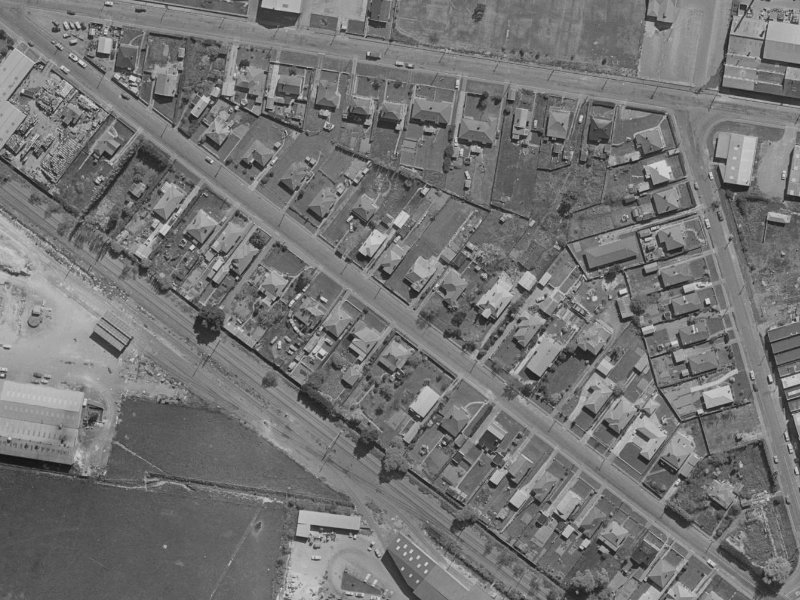 31 Maunsell Street from the air, 1970-1974