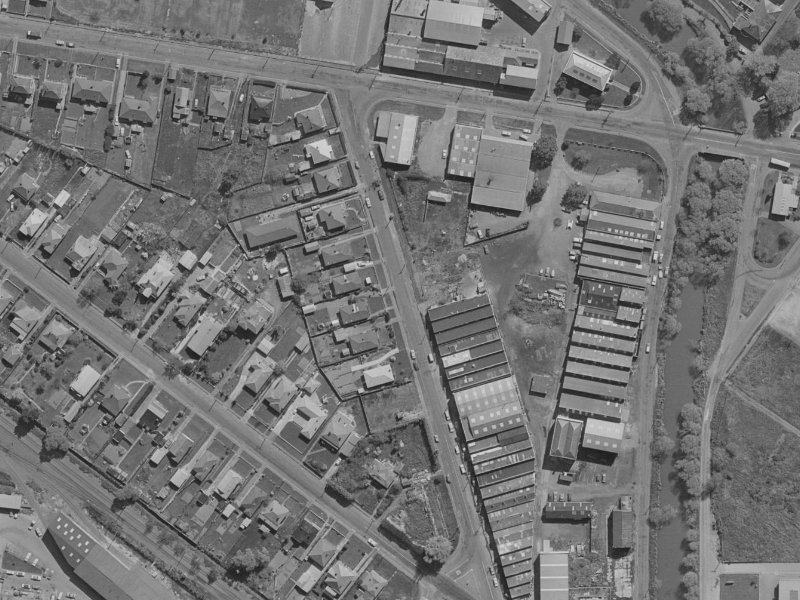14 Tanner Street from the air, 1970-1974