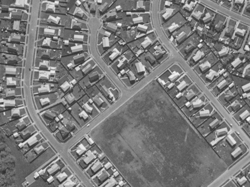 15 Bean Street from the air, 1970-1974