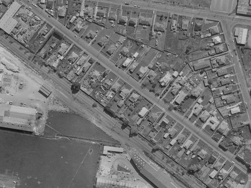 38 Maunsell Street from the air, 1970-1974