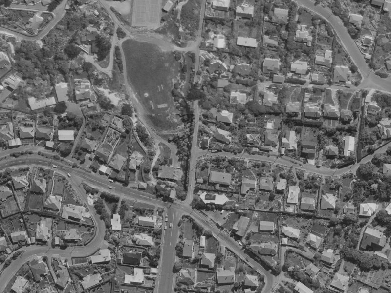 9–17 Rangatira Terrace from the air, 1970-1974