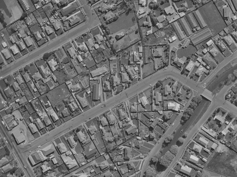 35 Beckford Road from the air, 1970-1974