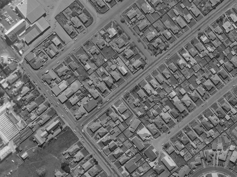 11 Milton Street from the air, 1970-1974