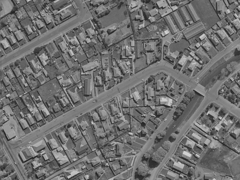 38 Beckford Road from the air, 1970-1974