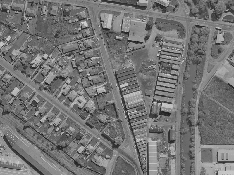 15 Tanner Street from the air, 1970-1974