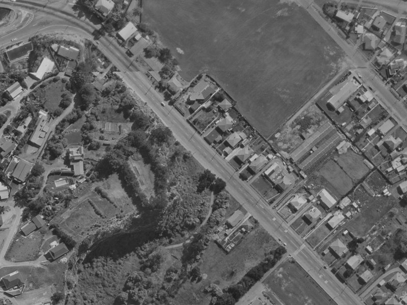 116 Main Road from the air, 1970-1974