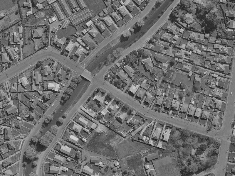 83 Beckford Road from the air, 1970-1974