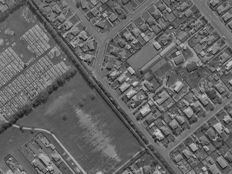 48 Woodard Terrace from the air, 1970-1974