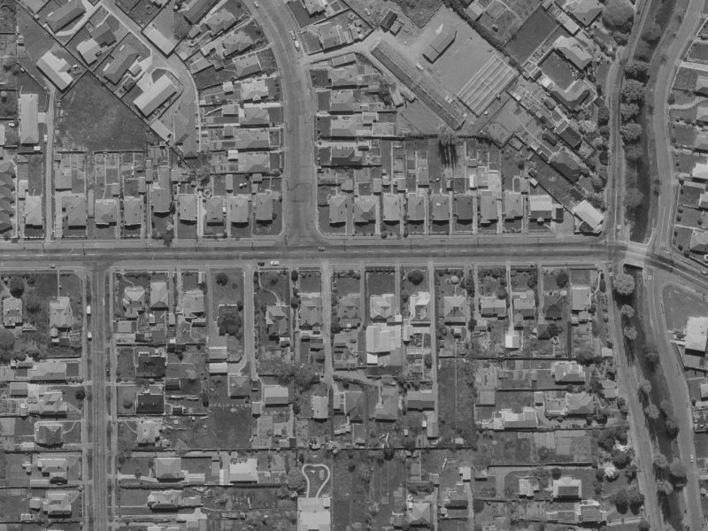 124B Tennyson Street from the air, 1970-1974