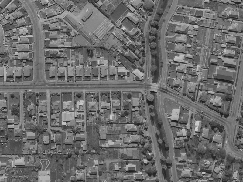 146 Tennyson Street from the air, 1970-1974