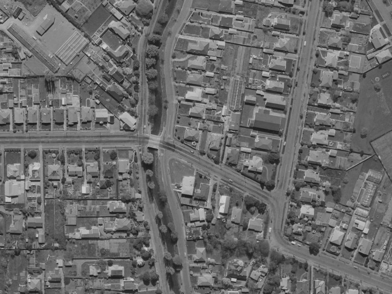 5 Burnbrae Street from the air, 1970-1974
