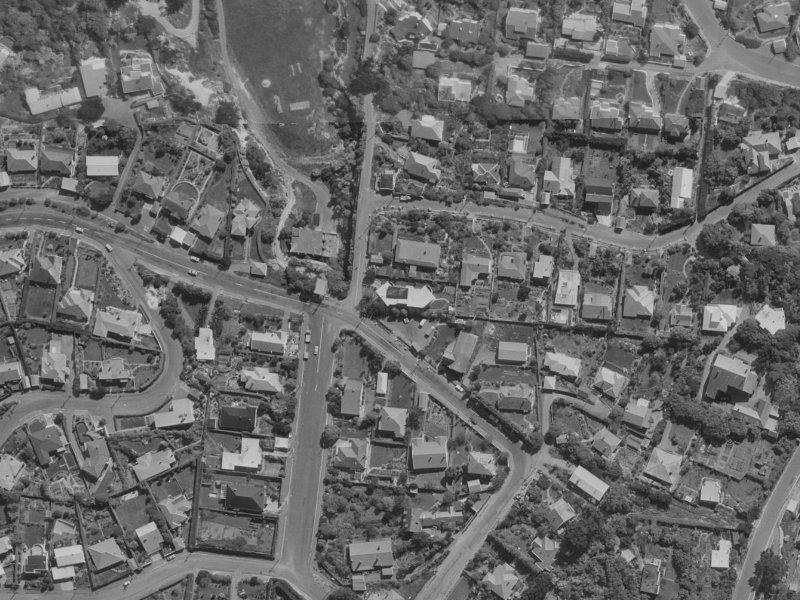 61 St Andrews Hill Road from the air, 1970-1974