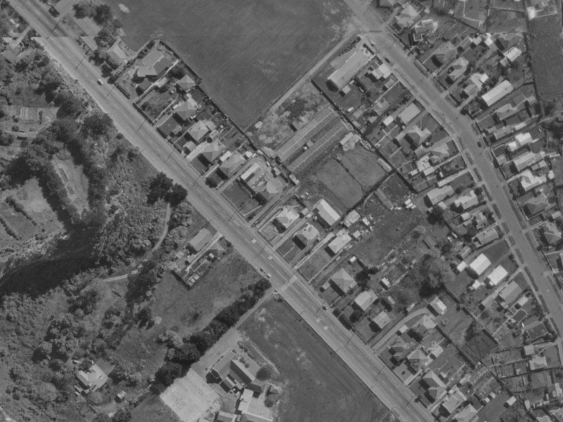 33 Main Road from the air, 1970-1974