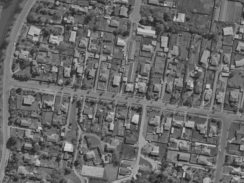 33 Grange Street from the air, 1970-1974