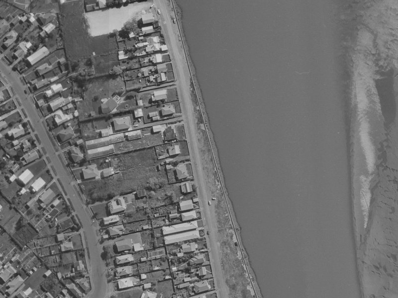 1/59 Beachville Road from the air, 1970-1974