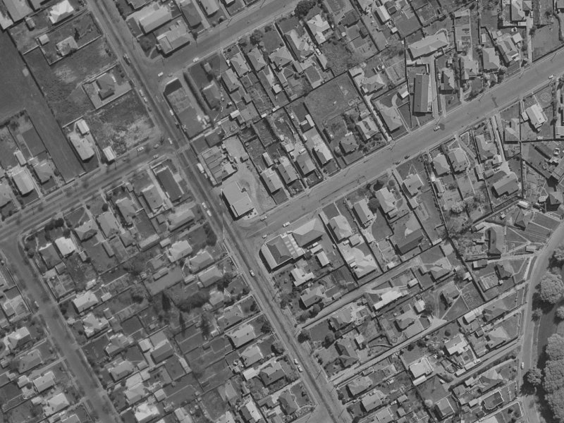 19 Beckford Road from the air, 1970-1974