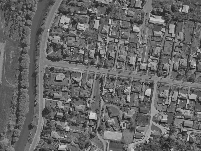 8A Grange Street from the air, 1970-1974