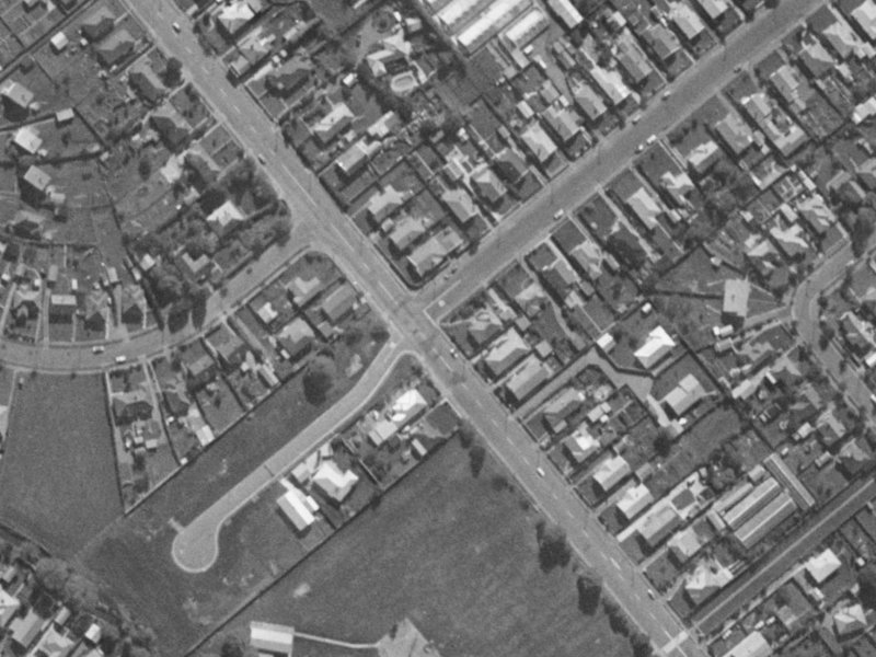 4 Wychbury Street from the air, 1970-1974