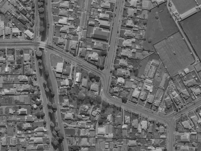 37 St Martins Road from the air, 1970-1974
