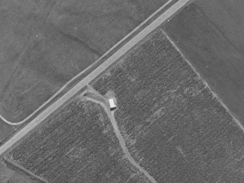 5 Longspur Avenue from the air, 1970-1974