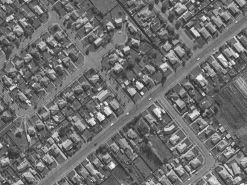 6 Beanland Avenue from the air, 1970-1974