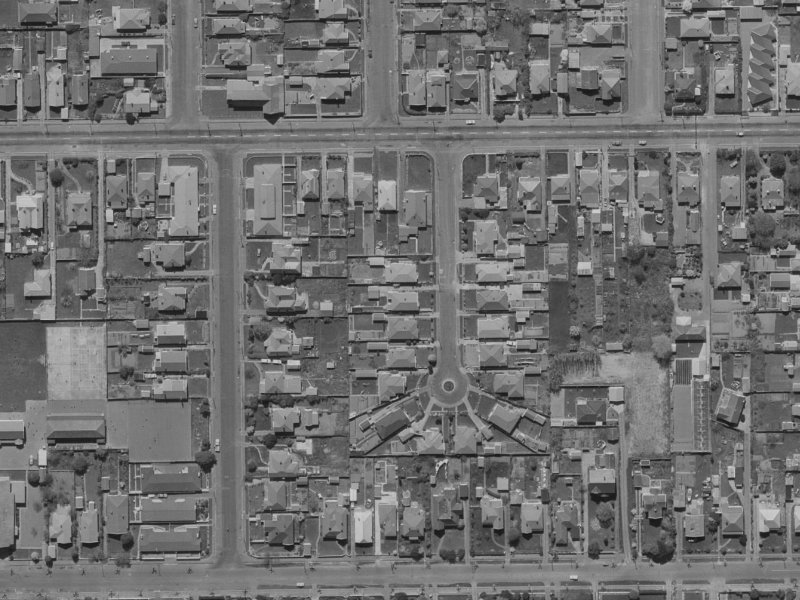 11 Bradford Avenue from the air, 1970-1974