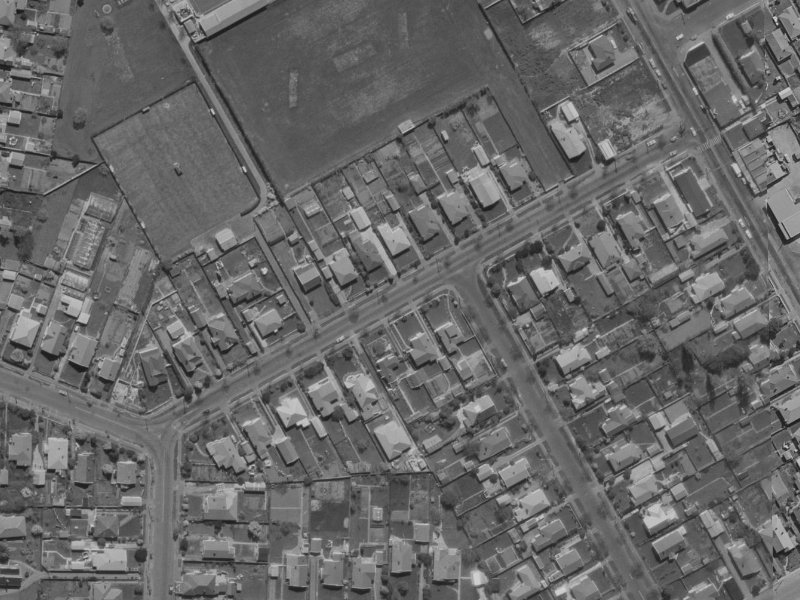 Gamblins Road from the air, 1970-1974
