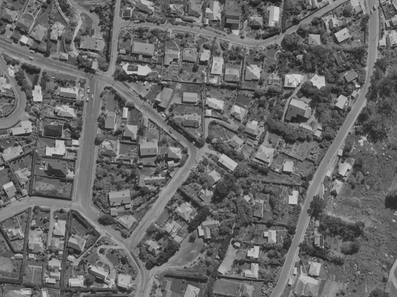 77 Saint Andrews Hill Road from the air, 1970-1974