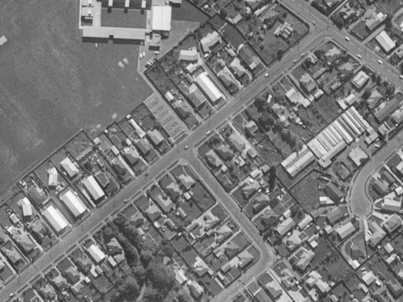 1 Cedars Street from the air, 1970-1974