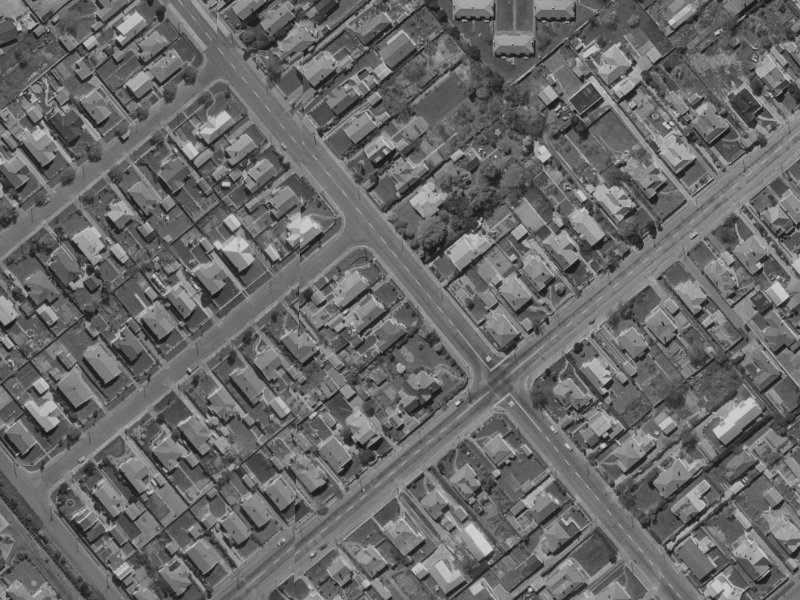 39 Selwyn Street from the air, 1970-1974