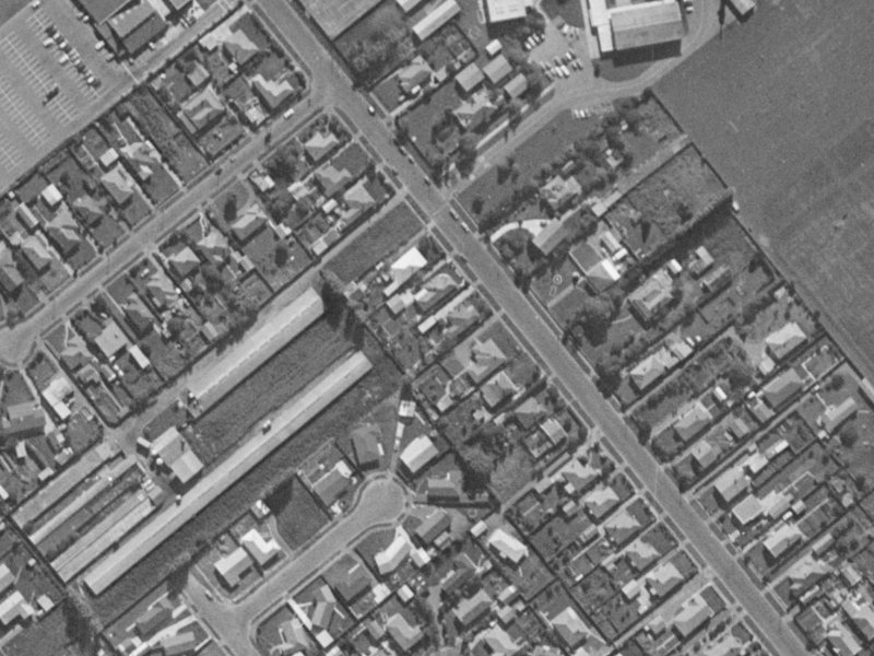 52 Tankerville Road from the air, 1970-1974