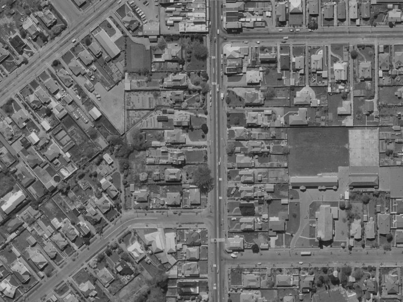 123 Colombo Street from the air, 1970-1974