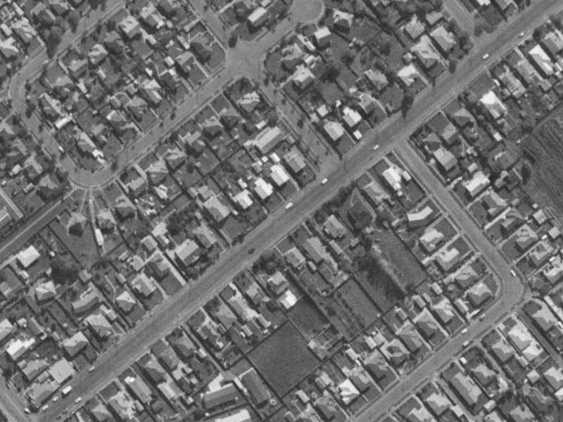 33A Stourbridge Street from the air, 1970-1974