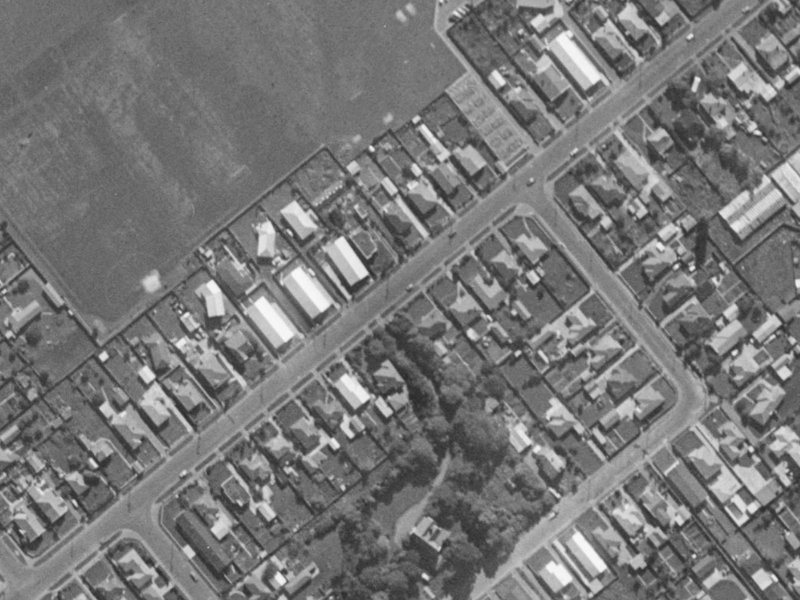 37E Mathers Road from the air, 1970-1974