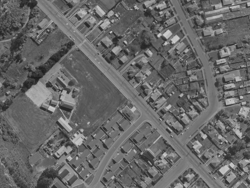 142 Main Road from the air, 1970-1974