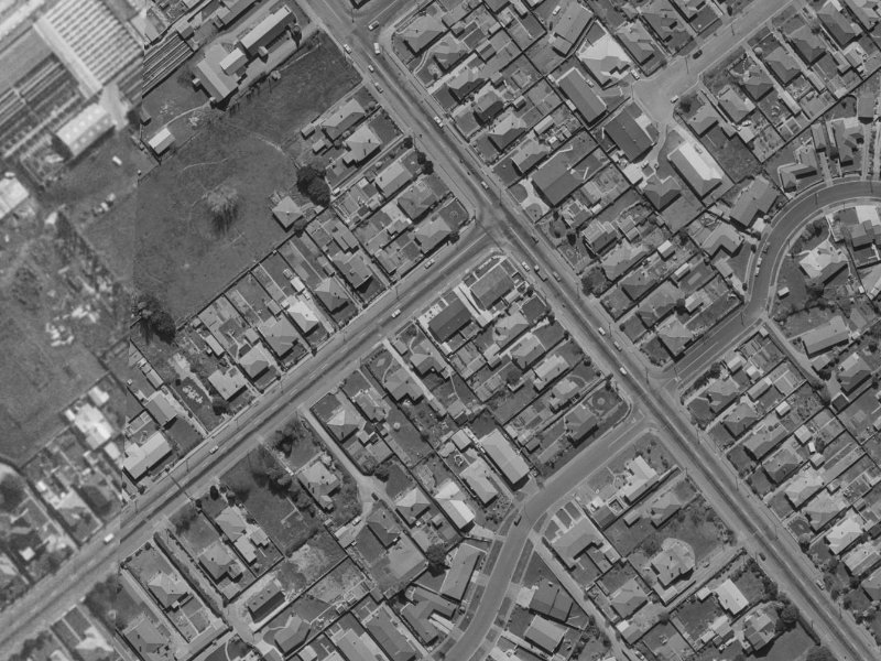 4A Strauss Place from the air, 1970-1974