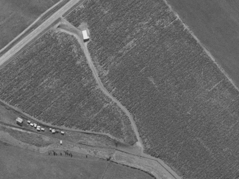 6 Longspur Avenue from the air, 1970-1974