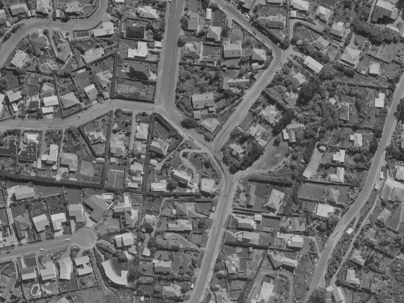 46 Marama Crescent from the air, 1970-1974